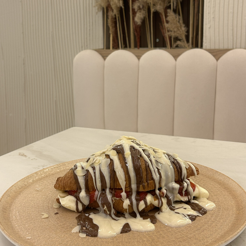 UNIQUE KREMALI CROISSANT